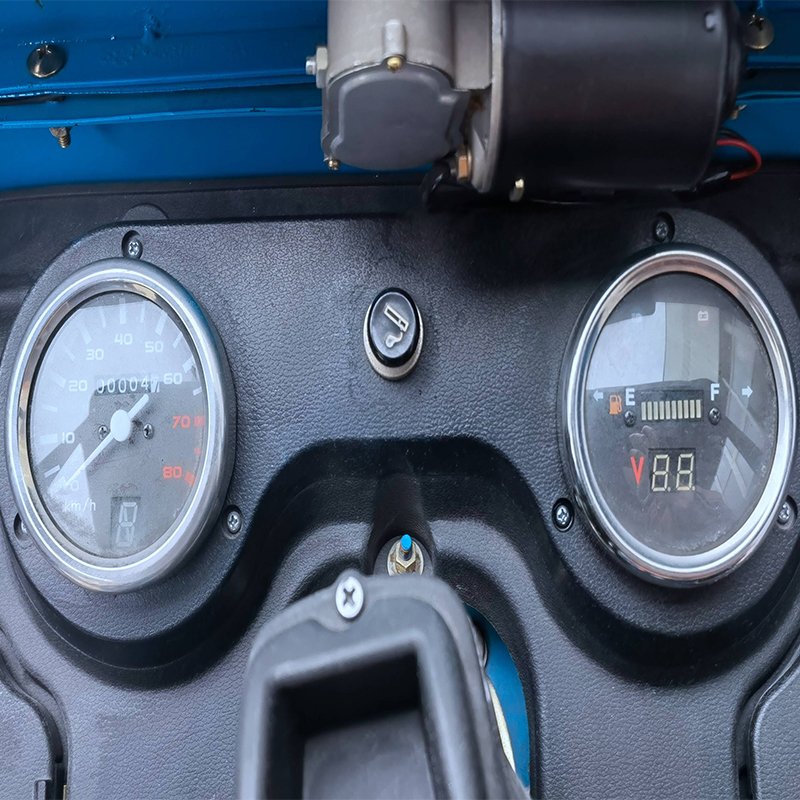Bajaj Taxi Motor Tricycle 3-Wheel Gasoline Passenger Trike 150CC Motorcycle