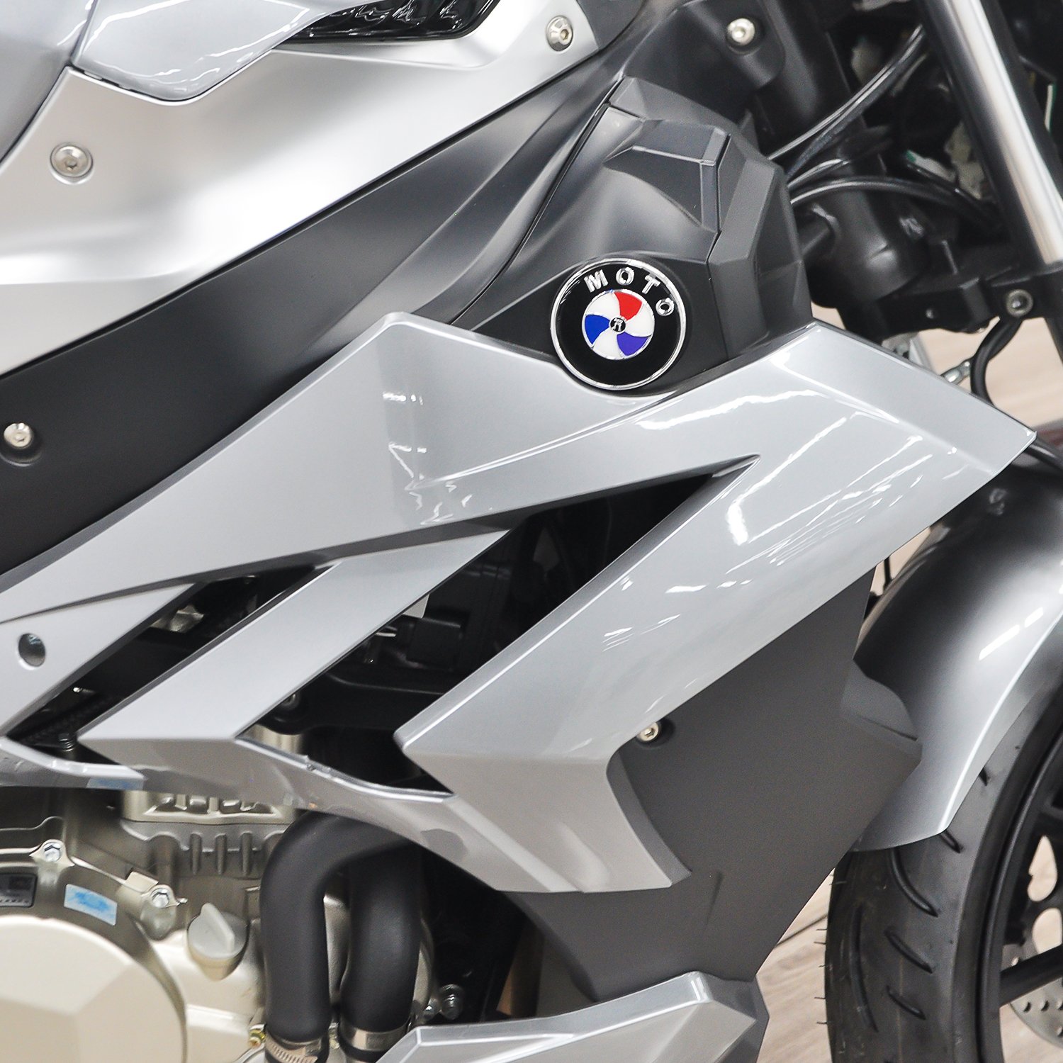 Hot Selling Racing Heavy Bikes Other Sport Gasoline Motorcycle 200cc 400cc Petrol Motorcycles