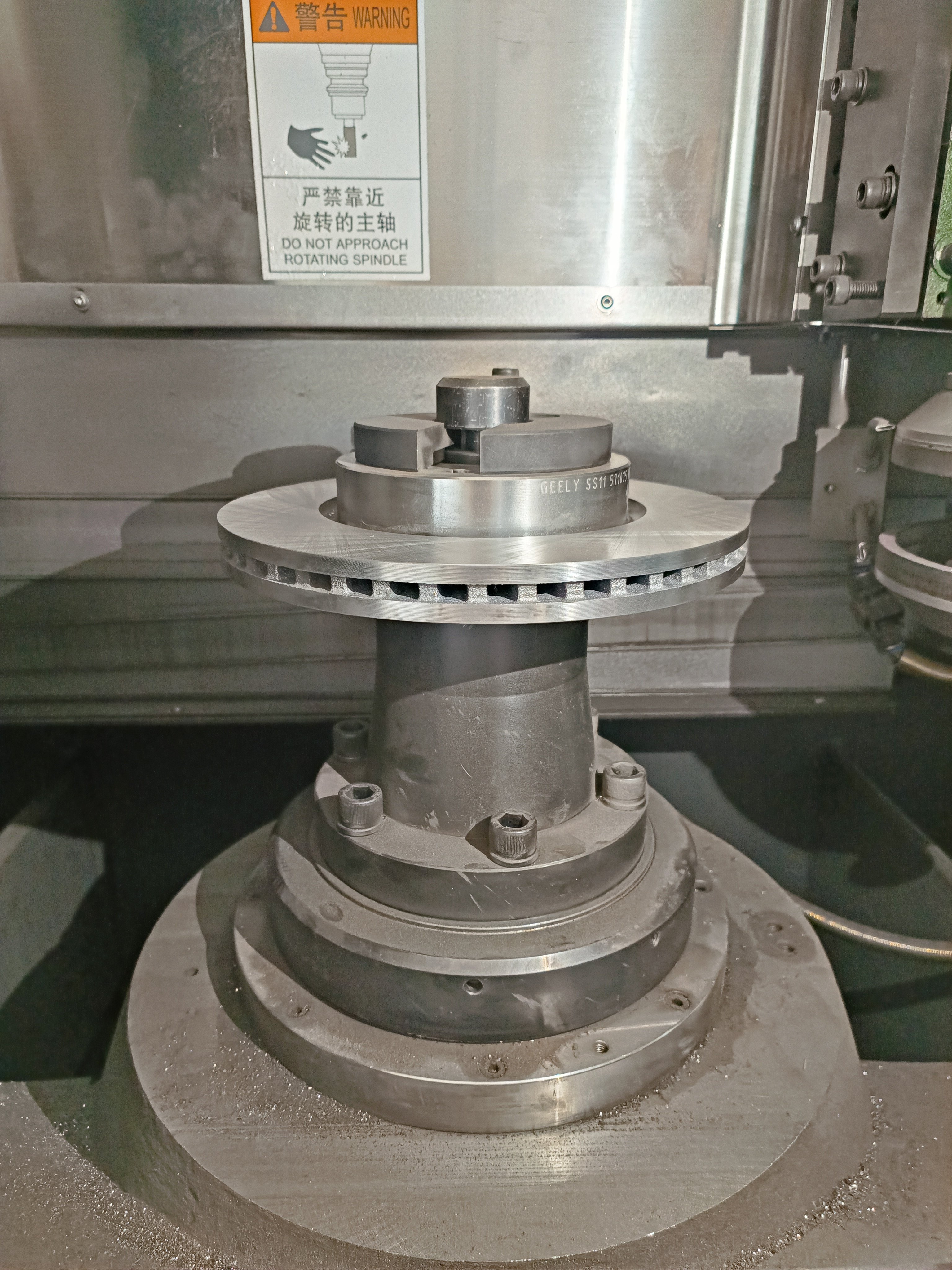 Hengga LYV-L450 Full-Automatic Vertical Lathe Cnc Double Surface Grinding Machine Disc Brake Turning and Grinding Machine