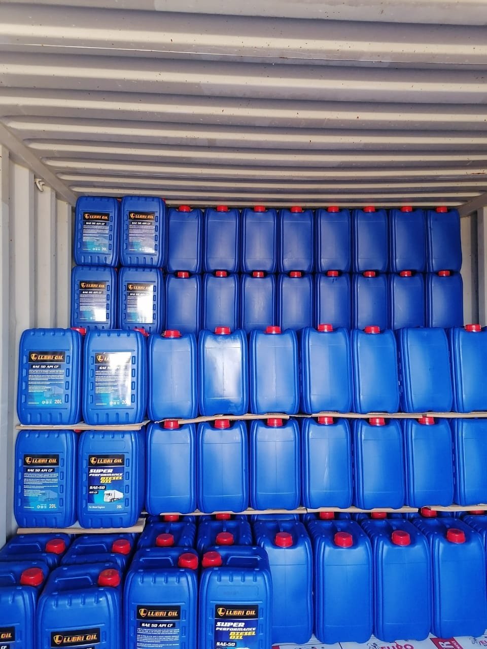 High Quality Lubricating Oil Automobile Mineral Engine Oil SAE Lubricant Oil