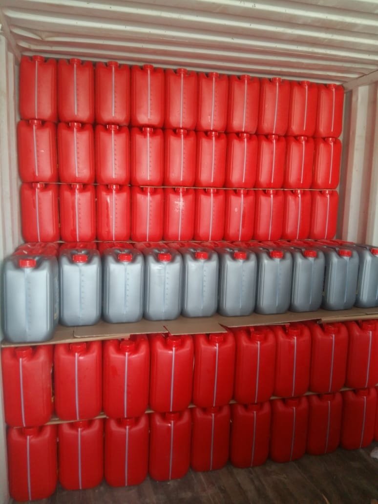 High Quality Lubricating Oil Automobile Mineral Engine Oil SAE Lubricant Oil