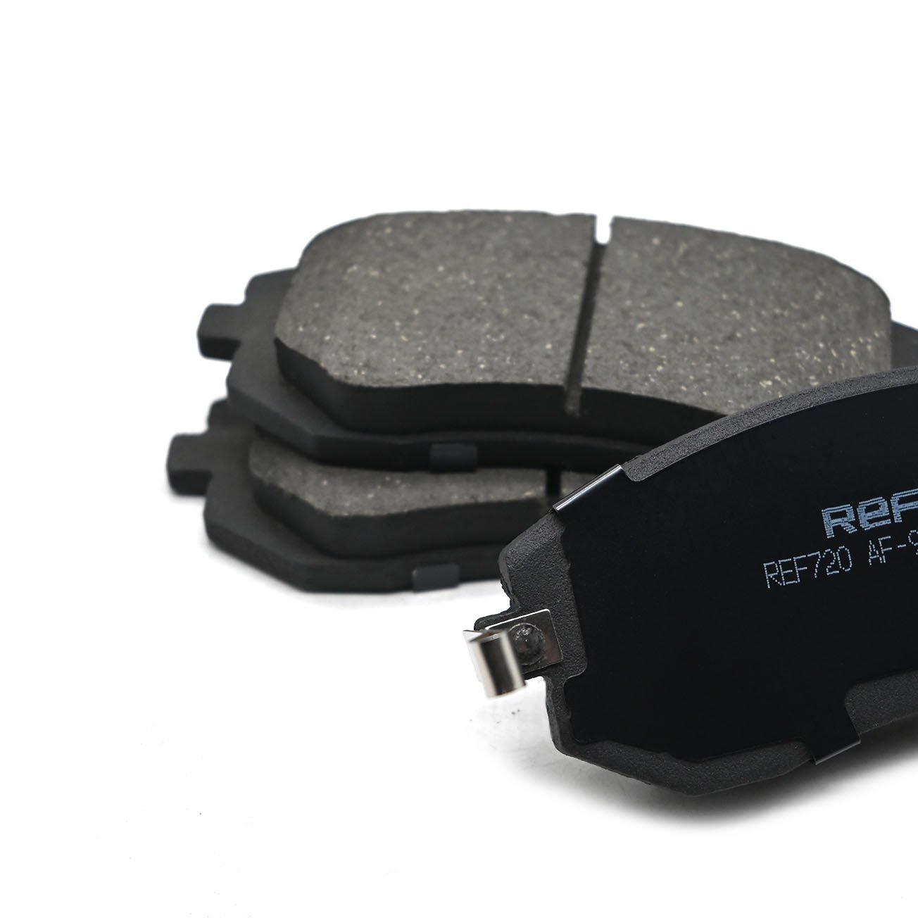 High Quality Car Brake System D929 26296FE000/26296SA000 GDB3328 for Subaru FORESTER Auto Ceramic Carbon Brake Pad