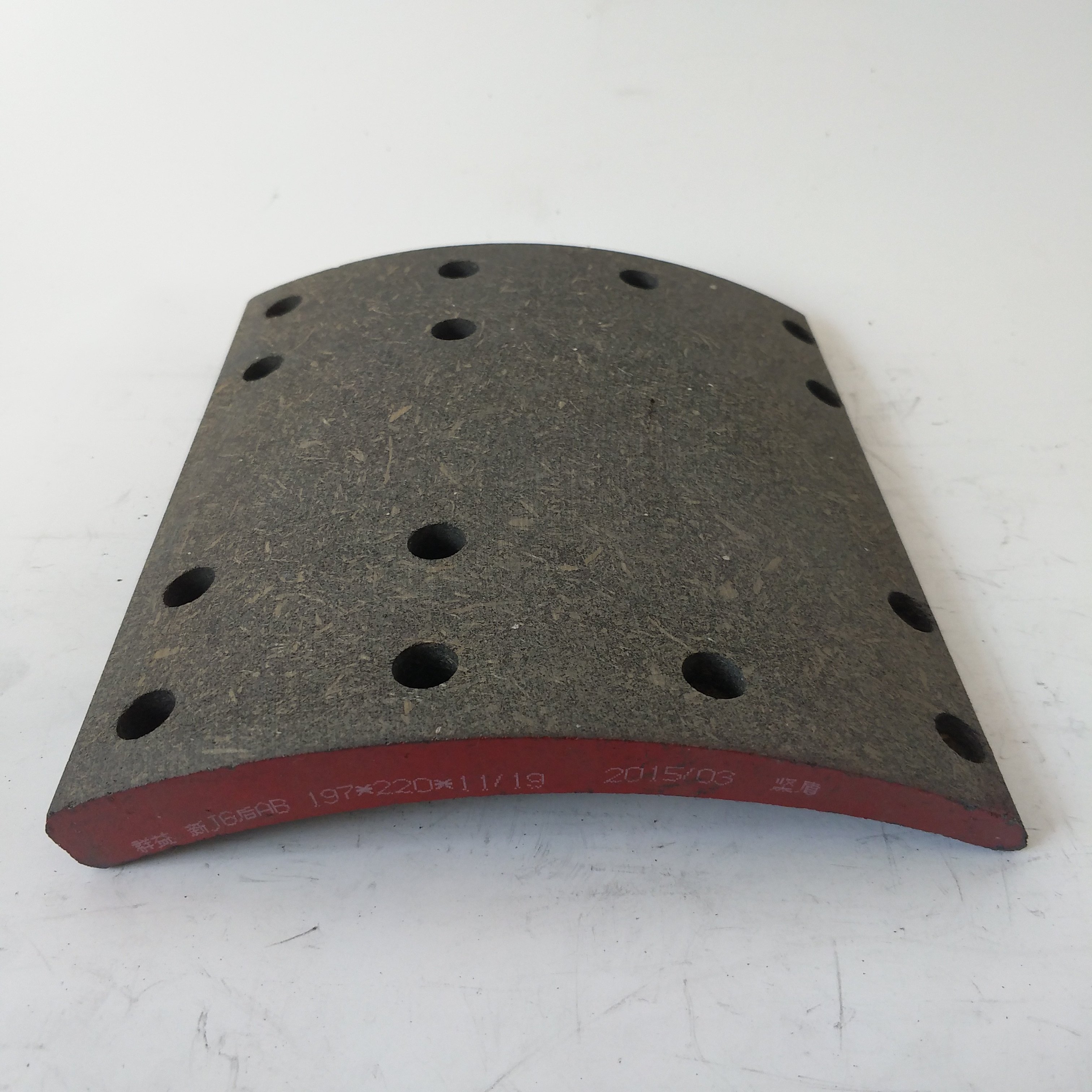 China Ceramic Semi-Metallic NAO Drum Brake Lining for Heavy Truck Non-Asbestos for FMSI 4702 4311 4709