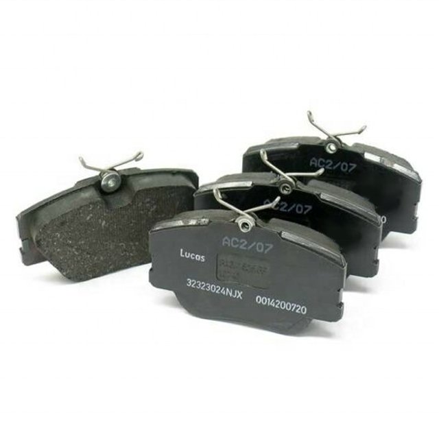 Auto Parts Chassis Brake System Front Brake Pads Sets OEM 0004209920 for Mercedes-Benz W201