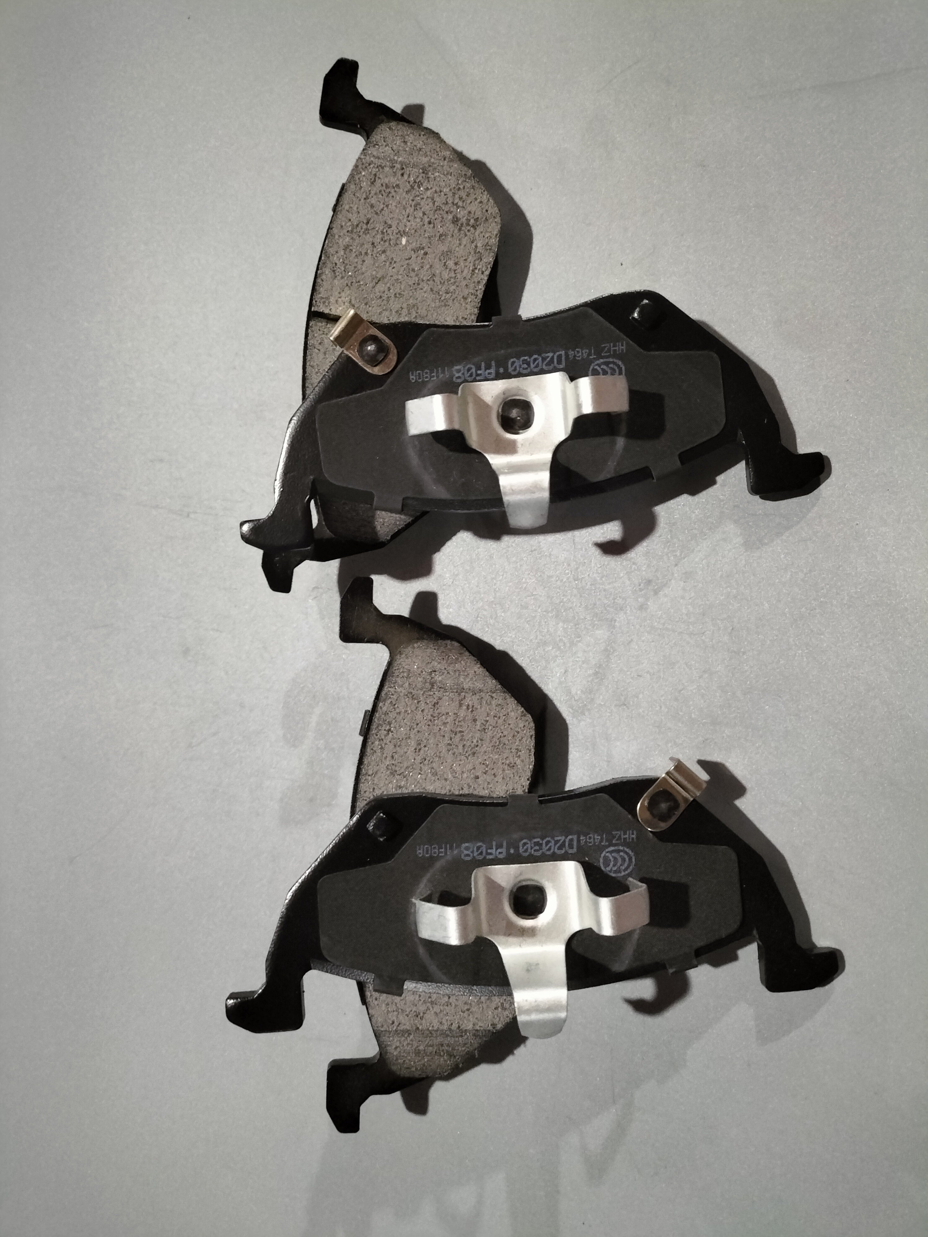 Customizable 10196002 Recommend Wear-resistant Black Brake Pads for Car
