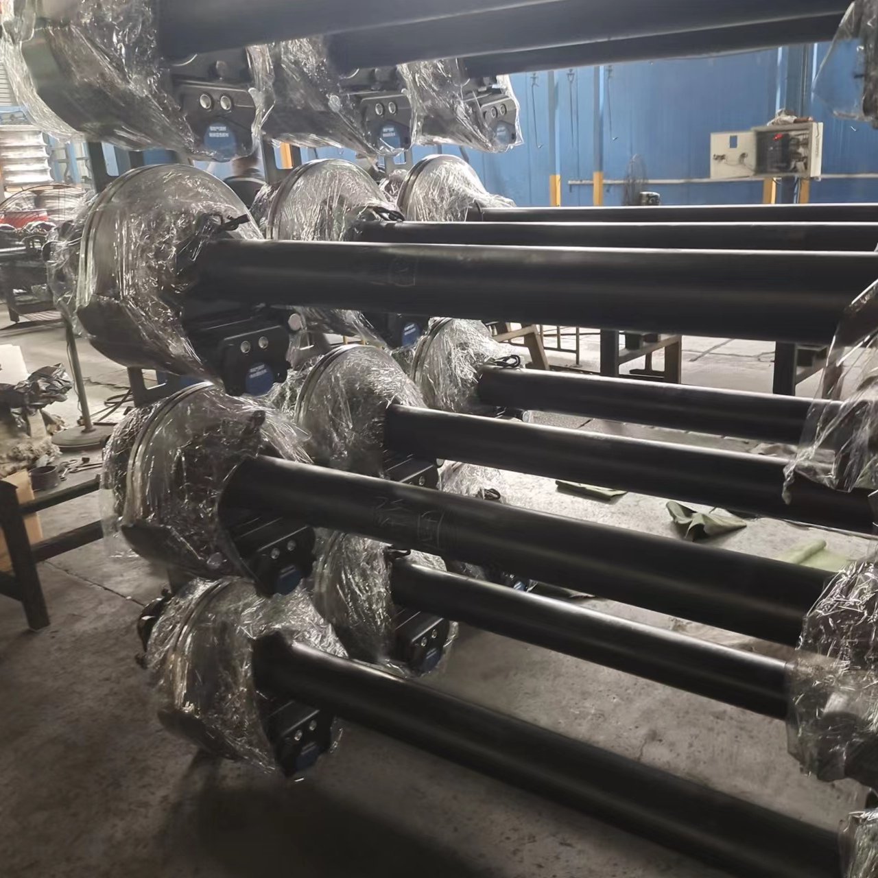 Factory Supply Semi Trailer Use Truck Drum Disc Brake Axle for the South American Market
