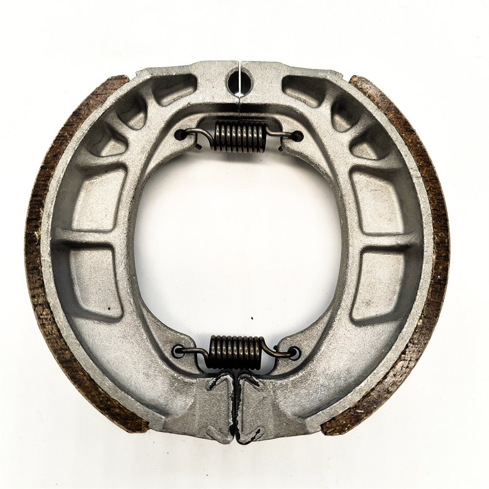 New Product Motorcycle Spare Parts Brake Shoe for CG 125