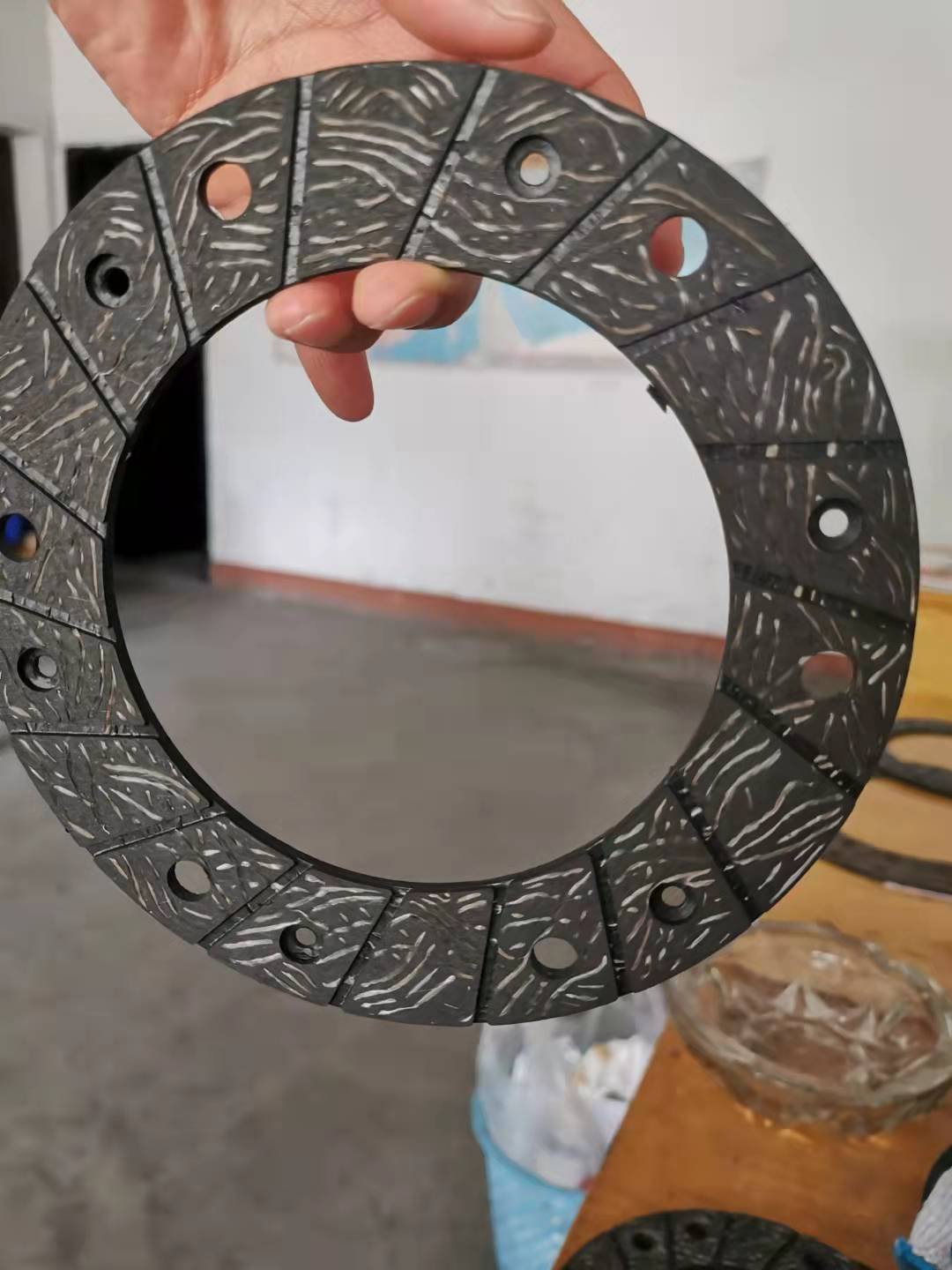 Wholesale OEM Non-asbestos Copper Car Clutch Facing Price Used for Truck Lining Brake Shoe Brake Pad Brake Lining