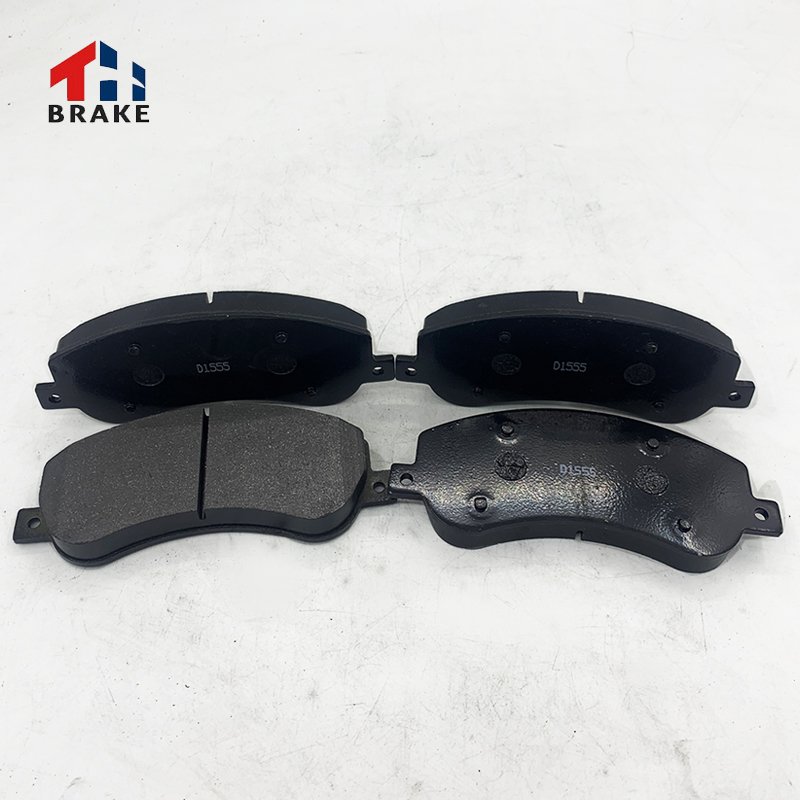 Wholesale Price Brake Pad for BYD FORD VOLKSWAGEN OEM Ceramic Car Disc Brake Pad Manufacturer D1555