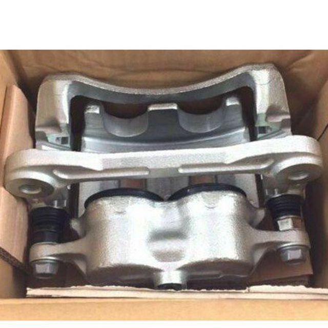 Durable in Use Front Right Brake Caliper for Nissan PATROL Y61 41001-VB200 41011-VB200