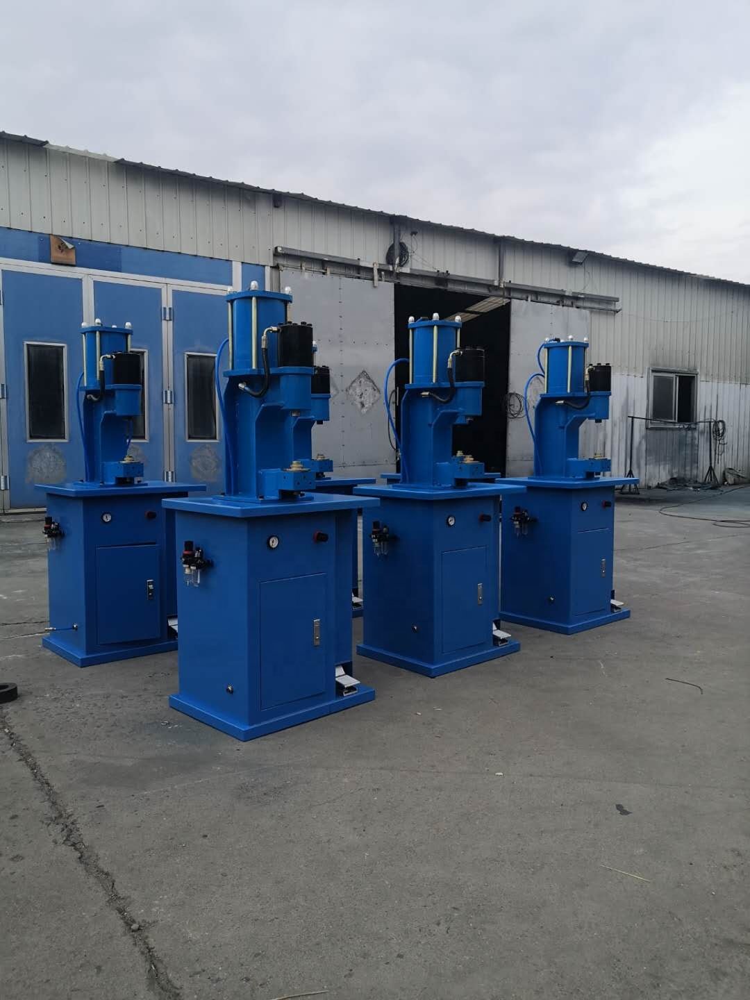 AA4C Pneumatic Hydraulic Brake Shoe Riveting Machine Brake Drum Rectifier Disc Lathe Brake Rectifier QYM-6