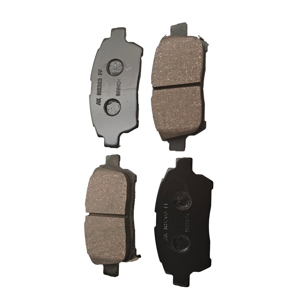 Car Parts Disc Brake Pads at a Cheap Price 04465-YZZE2 with Good Quality