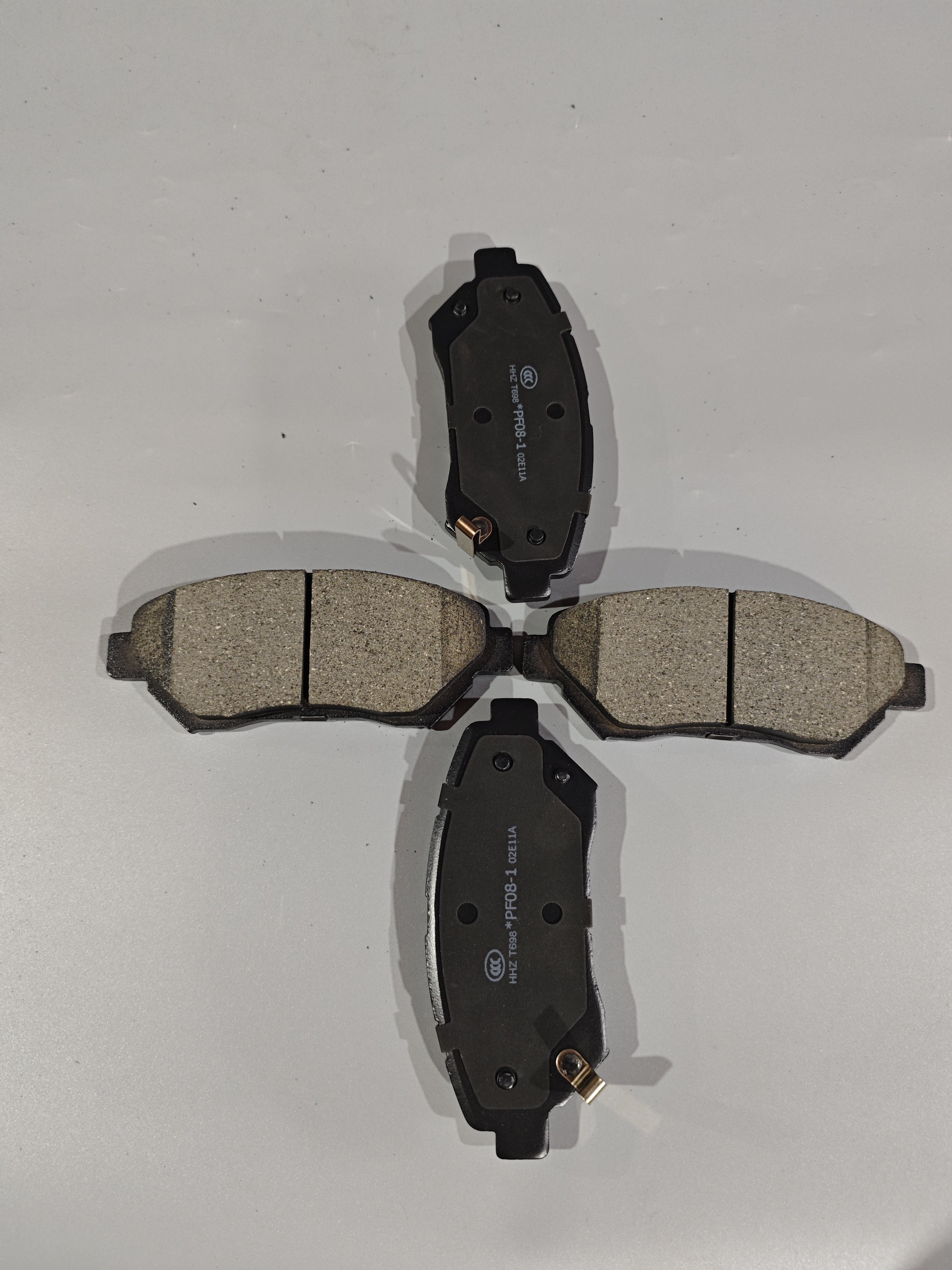 Customizable 25940447 Good Quality Wear-resistant Black Brake Pads for Car