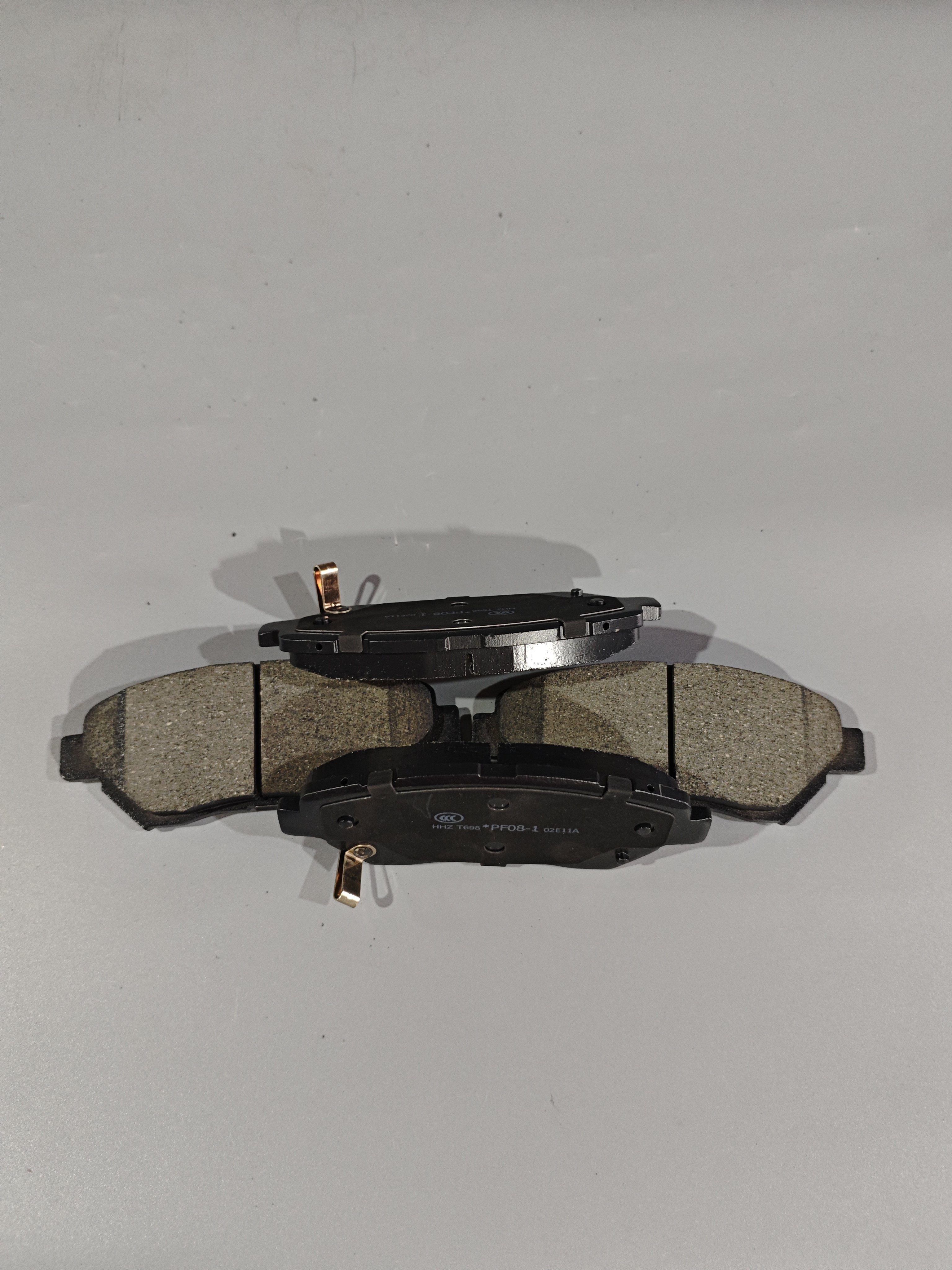 Customizable 25940447 Good Quality Wear-resistant Black Brake Pads for Car