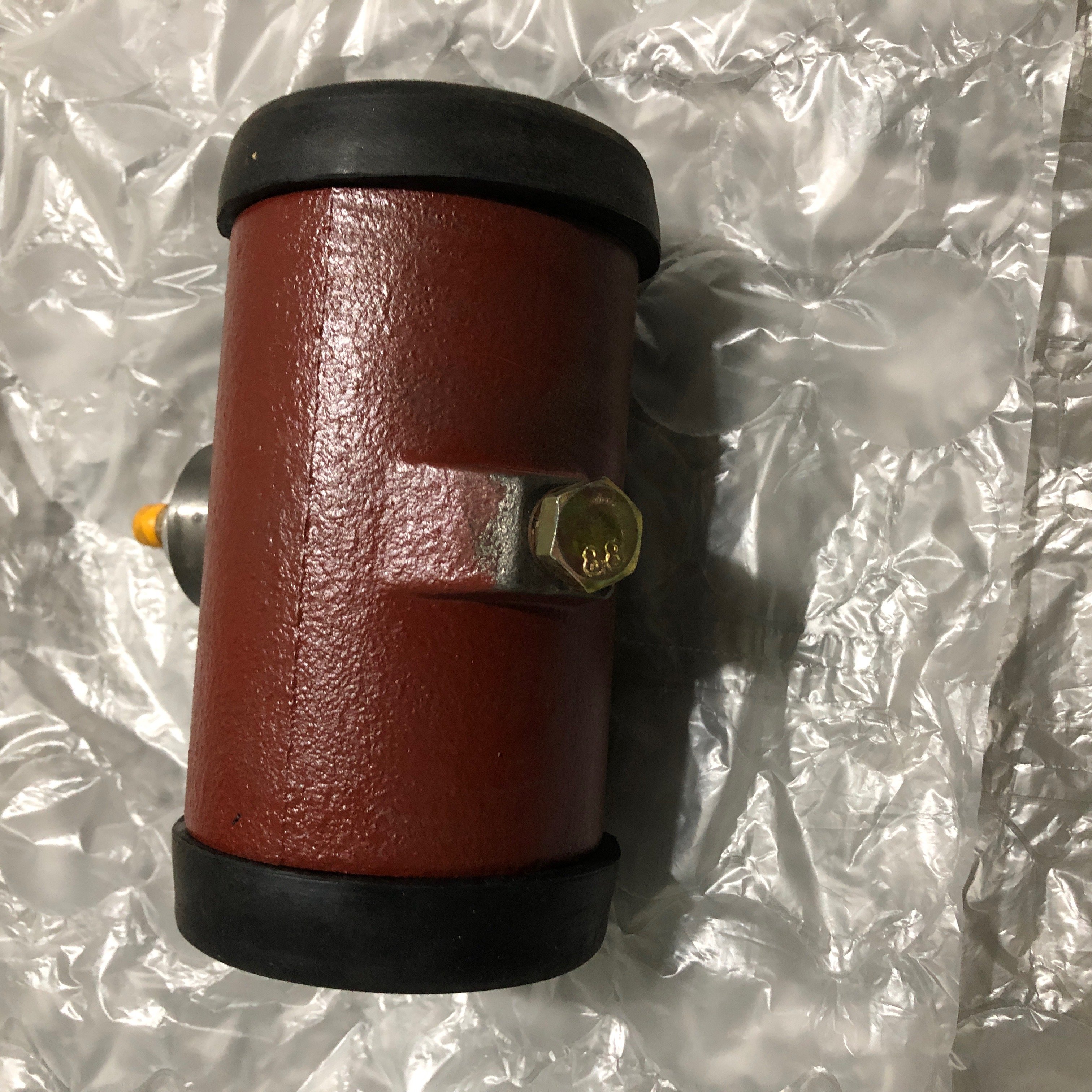 Motor Grader GR180 Brake Wheel Cylinder PY180-H.2.6 New
