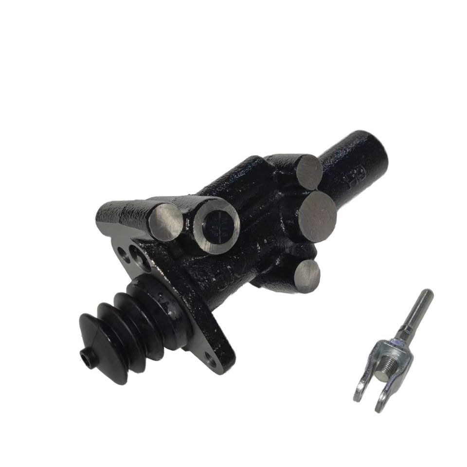Forklift Brake Parts High Quality Master Brake Cylinder 47250-U3340-71 Used for 7FDU60-15Z/7FGCU60