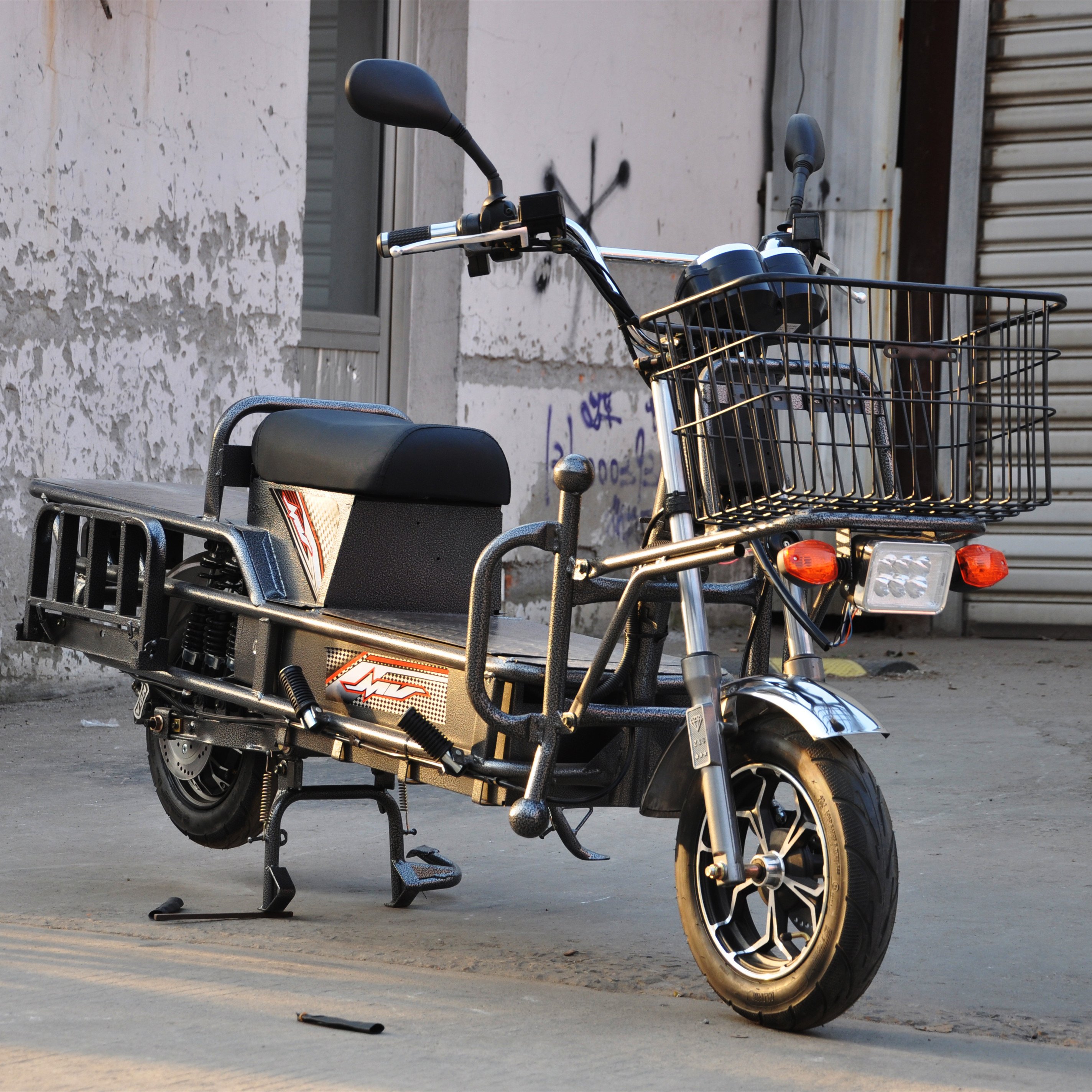 Factory Direct High Speed 1200w 500KG Heavy Load Duty Electric Bike Cargo Delivery Scooter