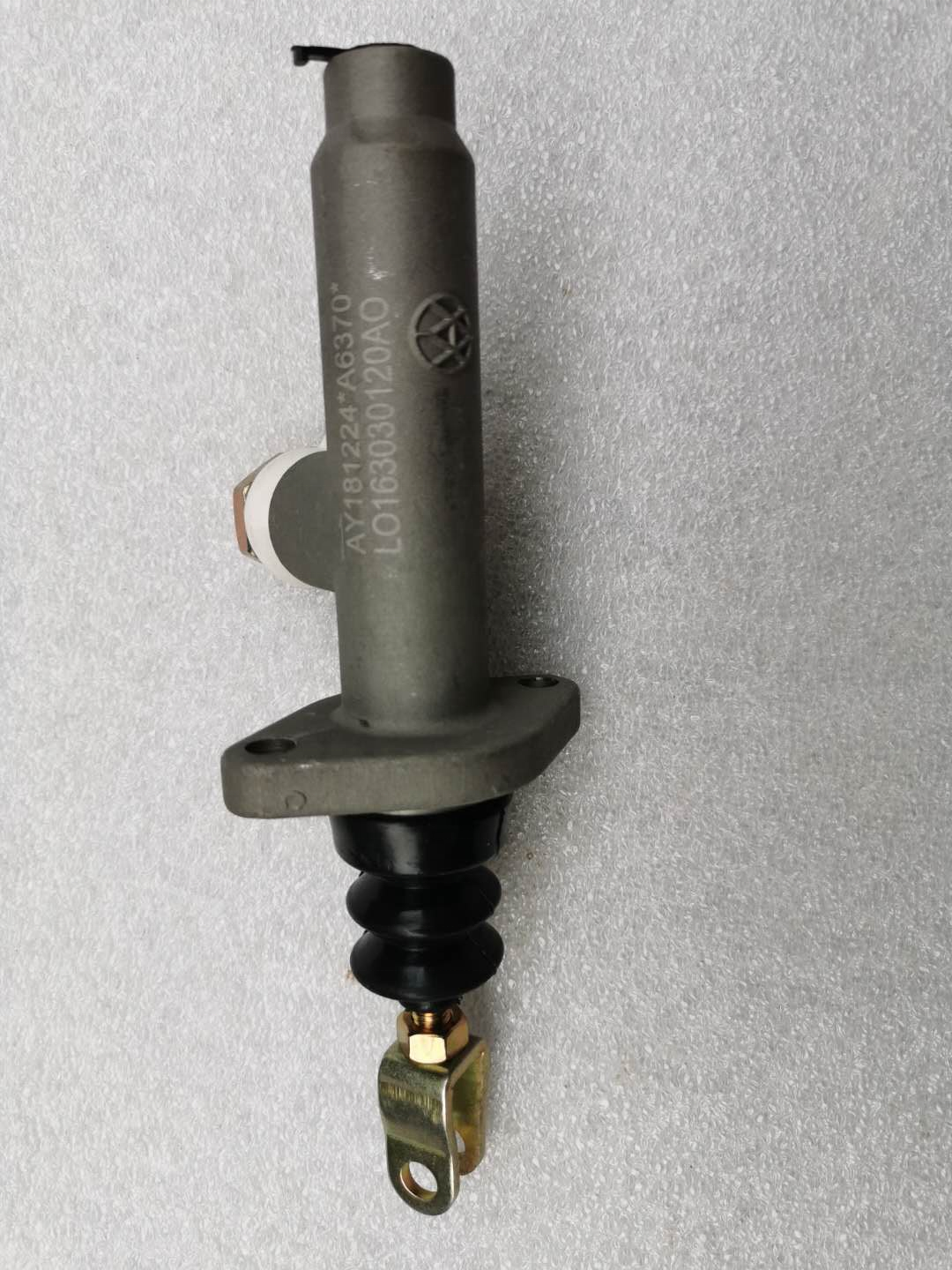 Original Factory Forklift Spare Parts Clutch Master Pump for Sale