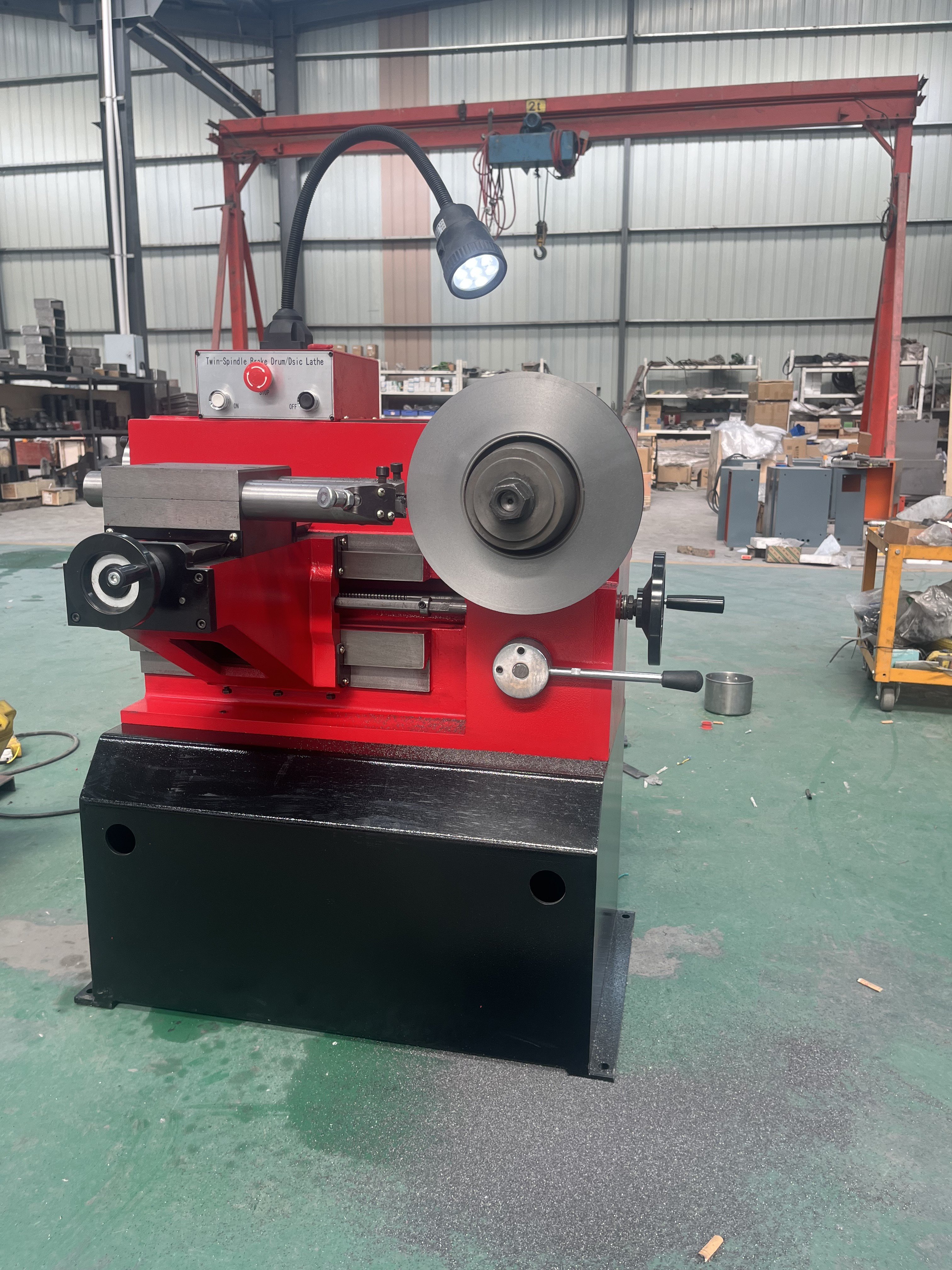 Brake Drun Disk Lathe Machine T8465 for Truck Bus Suv Car Repair Disc Drum Brake Lathe