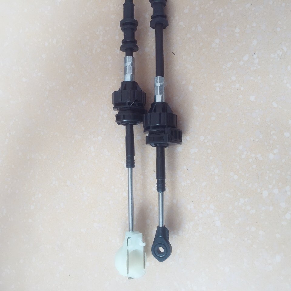 Rear Right Hand Brake Cable for Japanese Car OEM MN102417