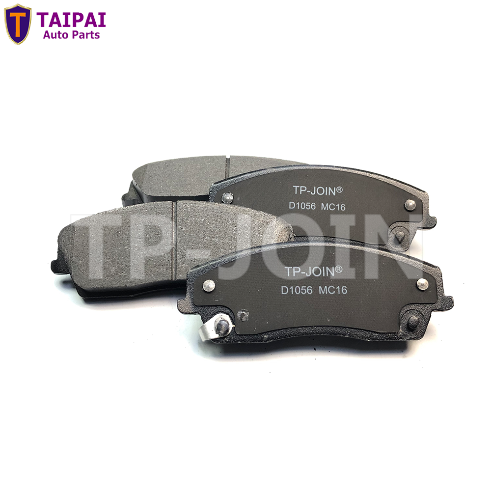 D1056 05142555AA High Quality Car Parts Brake Pads for CHRYSLER 300C Dodge CHALLENGER CHARGER