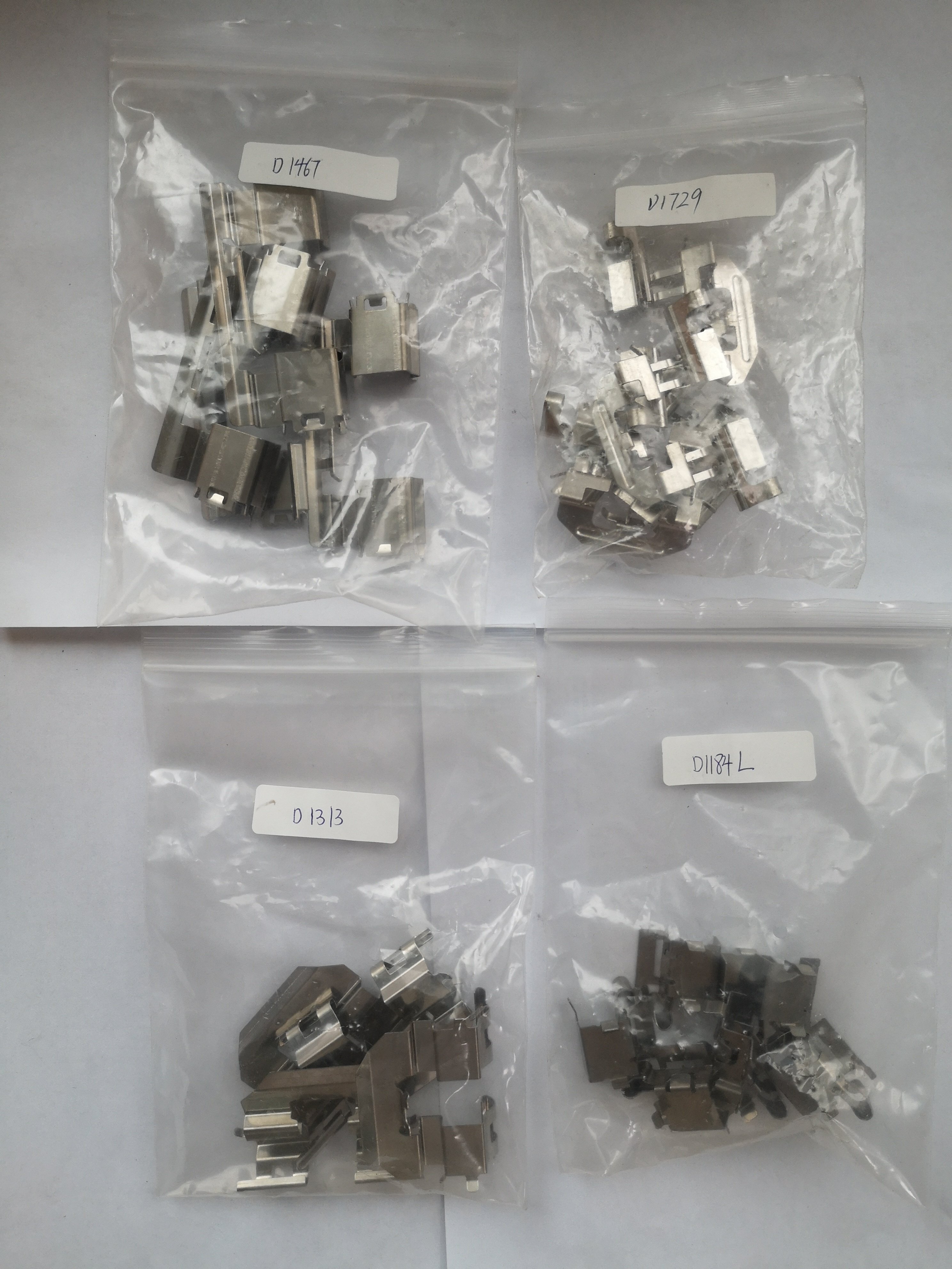 Chinese Factory Auto Car Brake Caliper Clips for Brake Pads De Freno