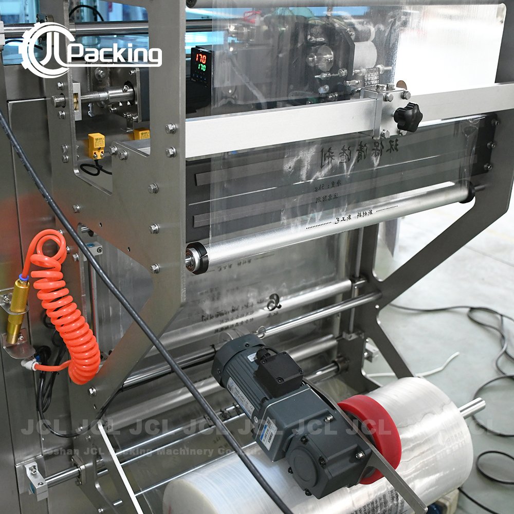 Full Automatic Potato Chips Multi-Head Weigher Fiiling and Packing Machine with Armrest Platform