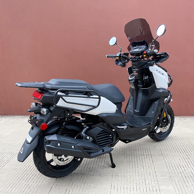 EPA DOT Certificate150CC Powerful Gas Scooter Air Cooled Max Speed 95km/h EFI System Disc Brake with Bumper Windshield On-Road