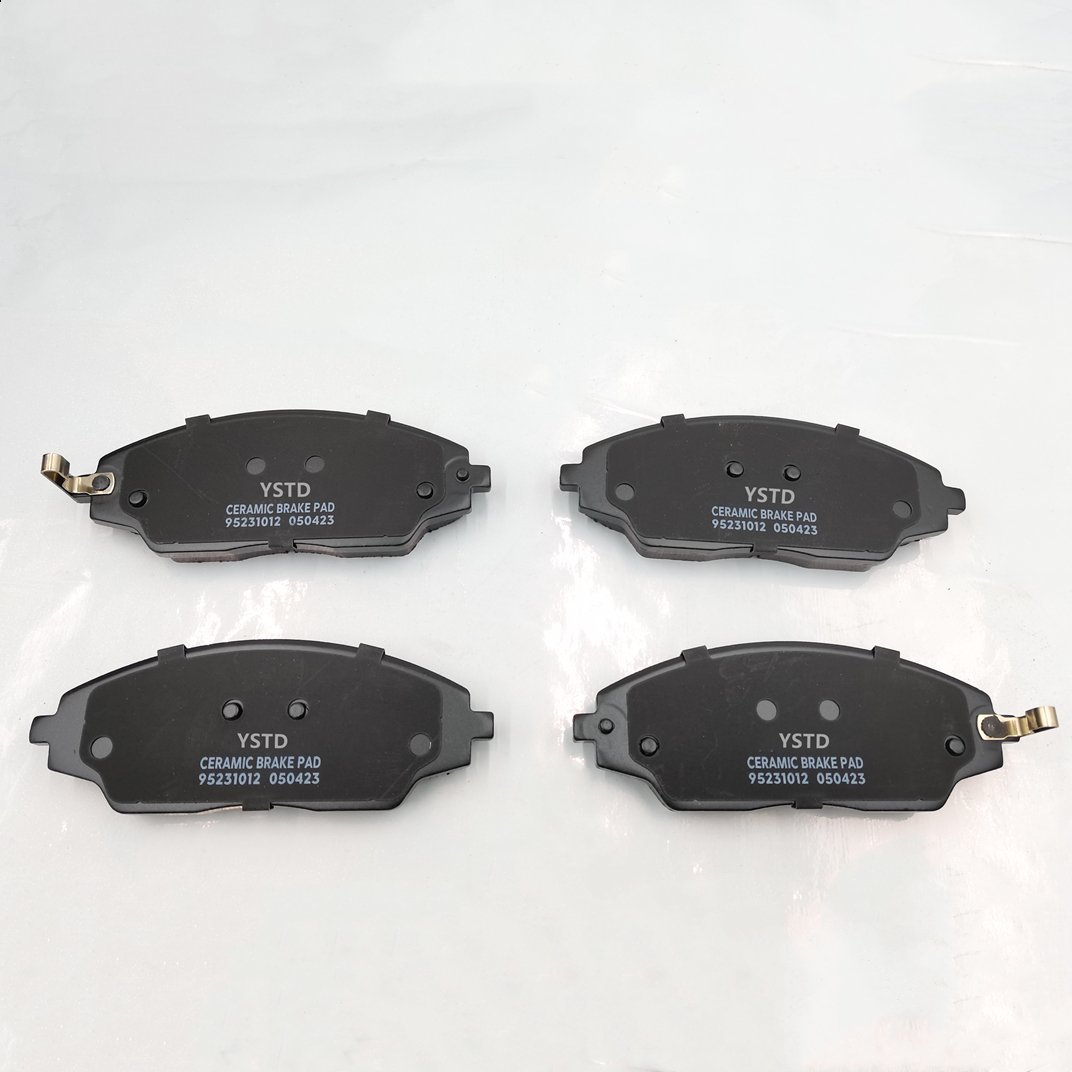 95231012 Auto Parts & Accessories Ceramic Spare Parts Car Brake Pads
