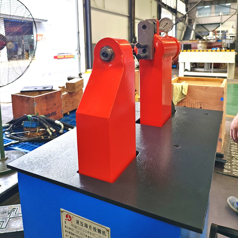 Jianha Hydraulic High Quality Riveting Machine for Brake Shoes