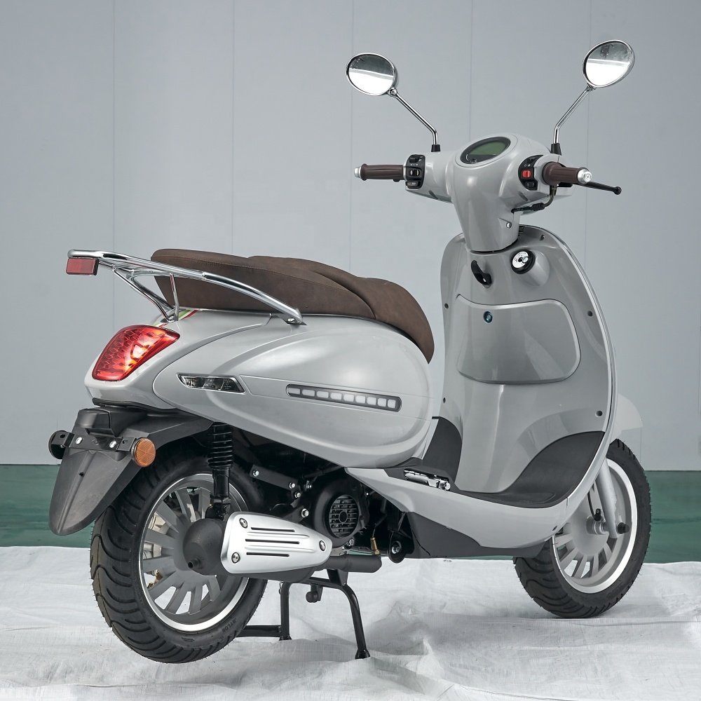 50 Cc Goped Gas Trike Scooter Single-cylinder 4-stroke Air-cooled Chinese Gas Moped Gasoline Bike for Adults