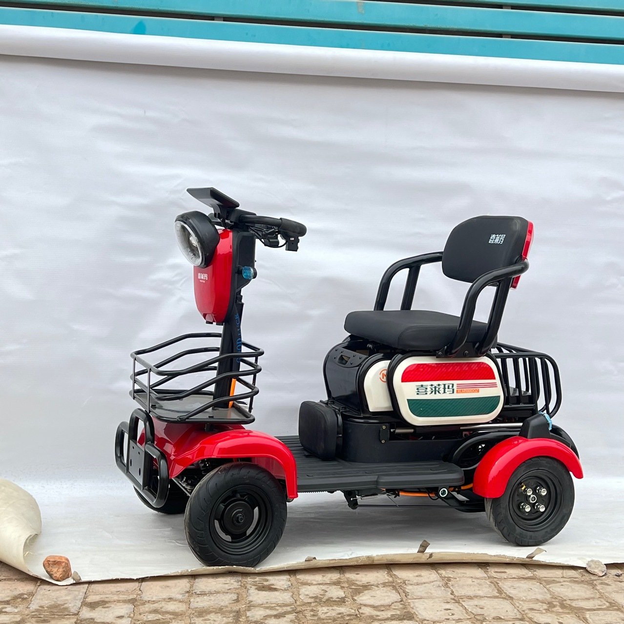 China Factory Three Seats 800W Differential Motor Electric 4 Wheels Scooters for Disabled With Large Storage Box