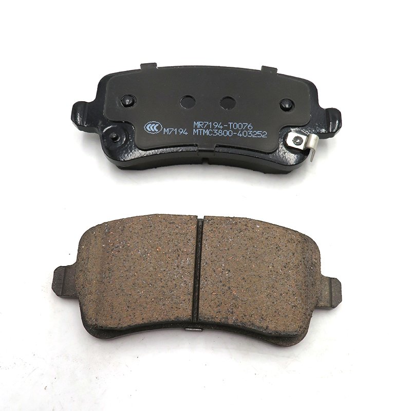 Jetour T2 Parts JETOUR T2 High Quality Ceramic Rear Brake Pads OE No.F26-3502080
