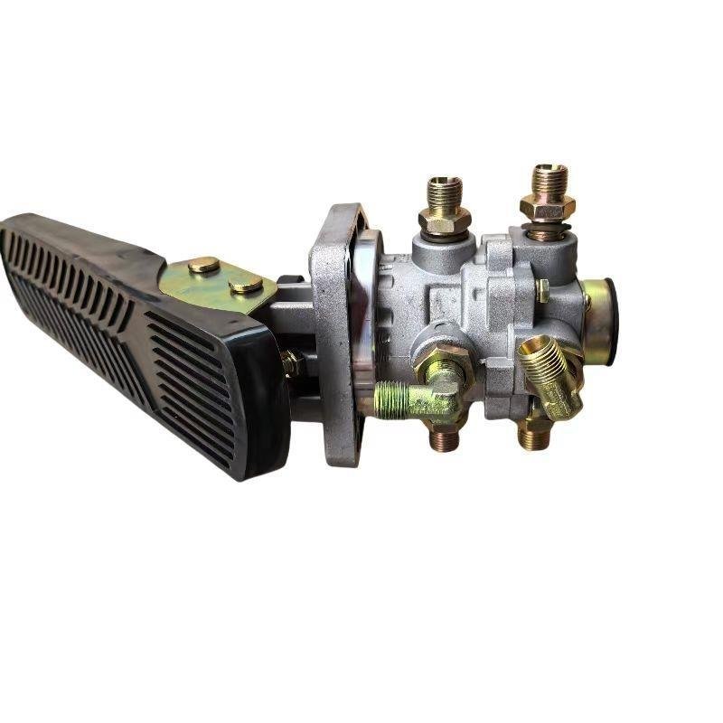 High-Quality 24VDC Brake Pedal Assembly 3KG Lightweight for BYD Electric Trucks OE Quality Retrofit Brake Components