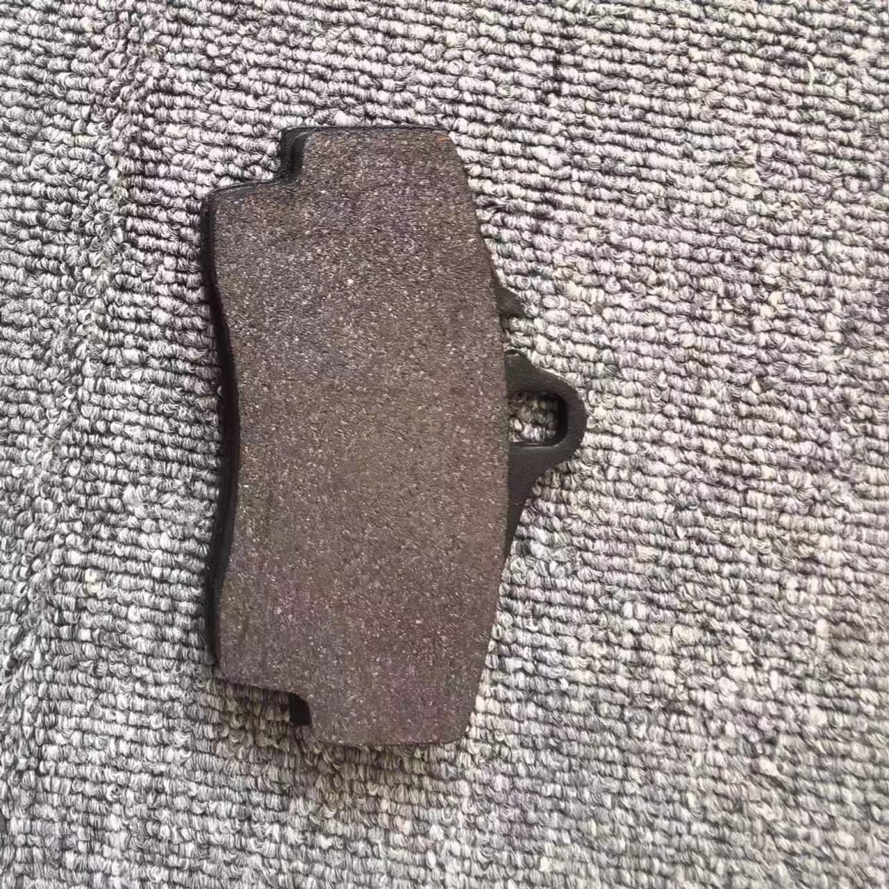 Auto Parts Rear Brake System for Porsche 997 Carrera and Boxster New 99635293903 and 98635293911 Brake Pads with Friction