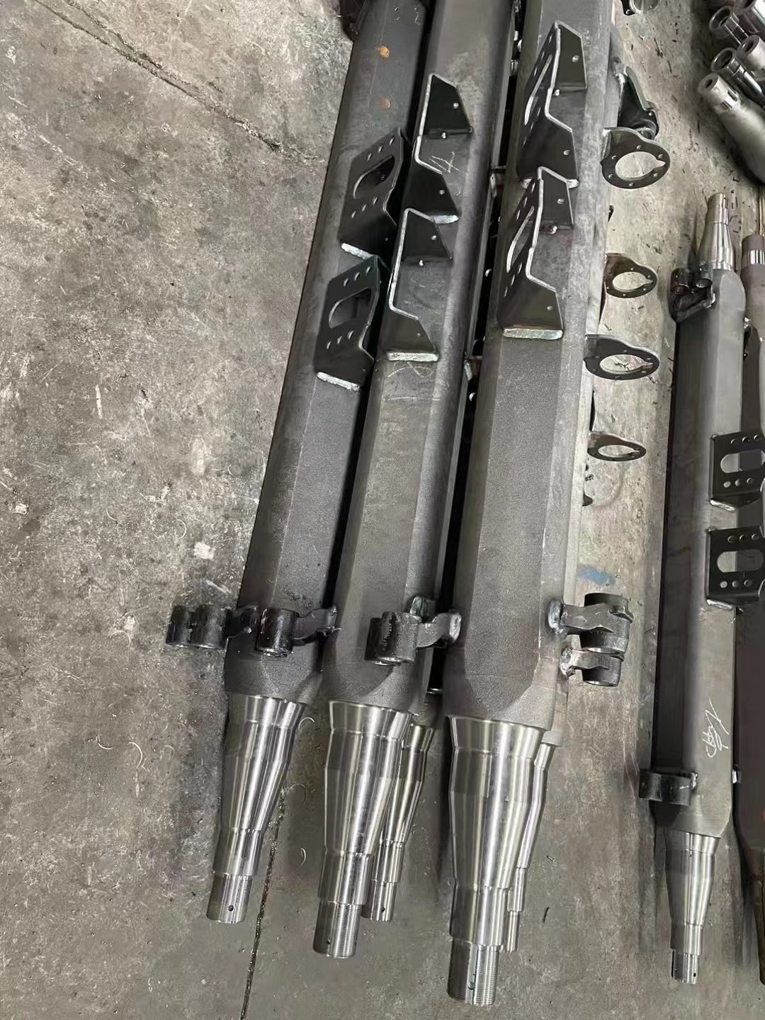 Load 16T Trailer Accessories American Axle Manufacturer Trailer Drum Axle