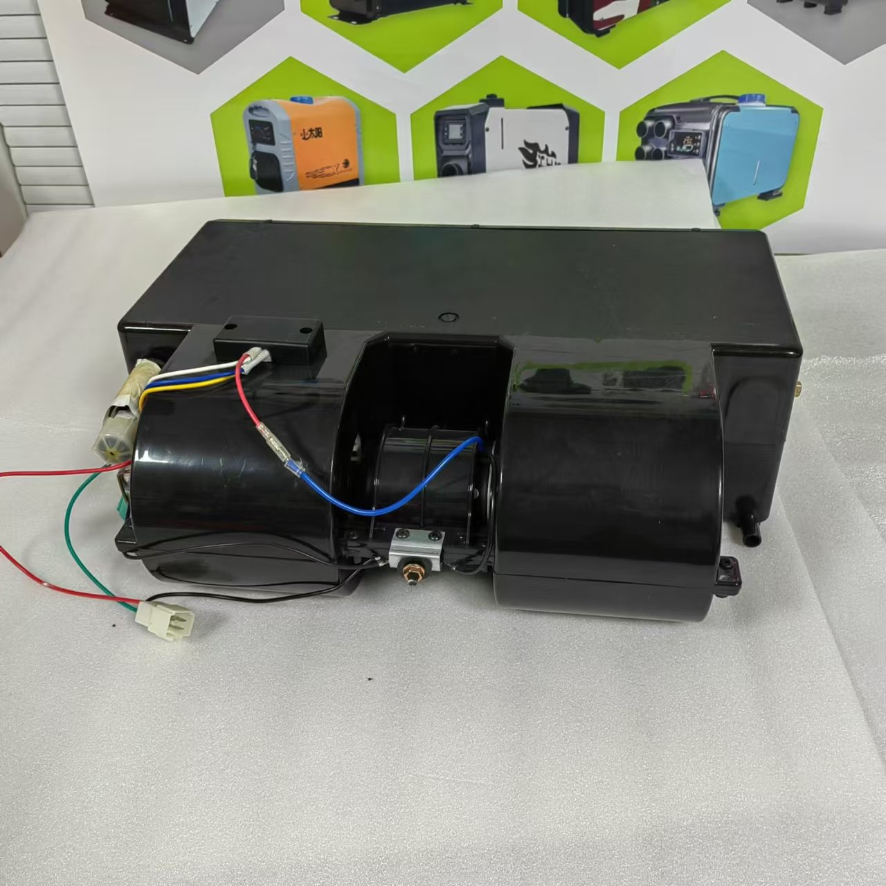 24 Volts Mini 12v Automotive air Conditioning Portable Parkin Dc air Conditioner air Conditioning Systems for Universal Car