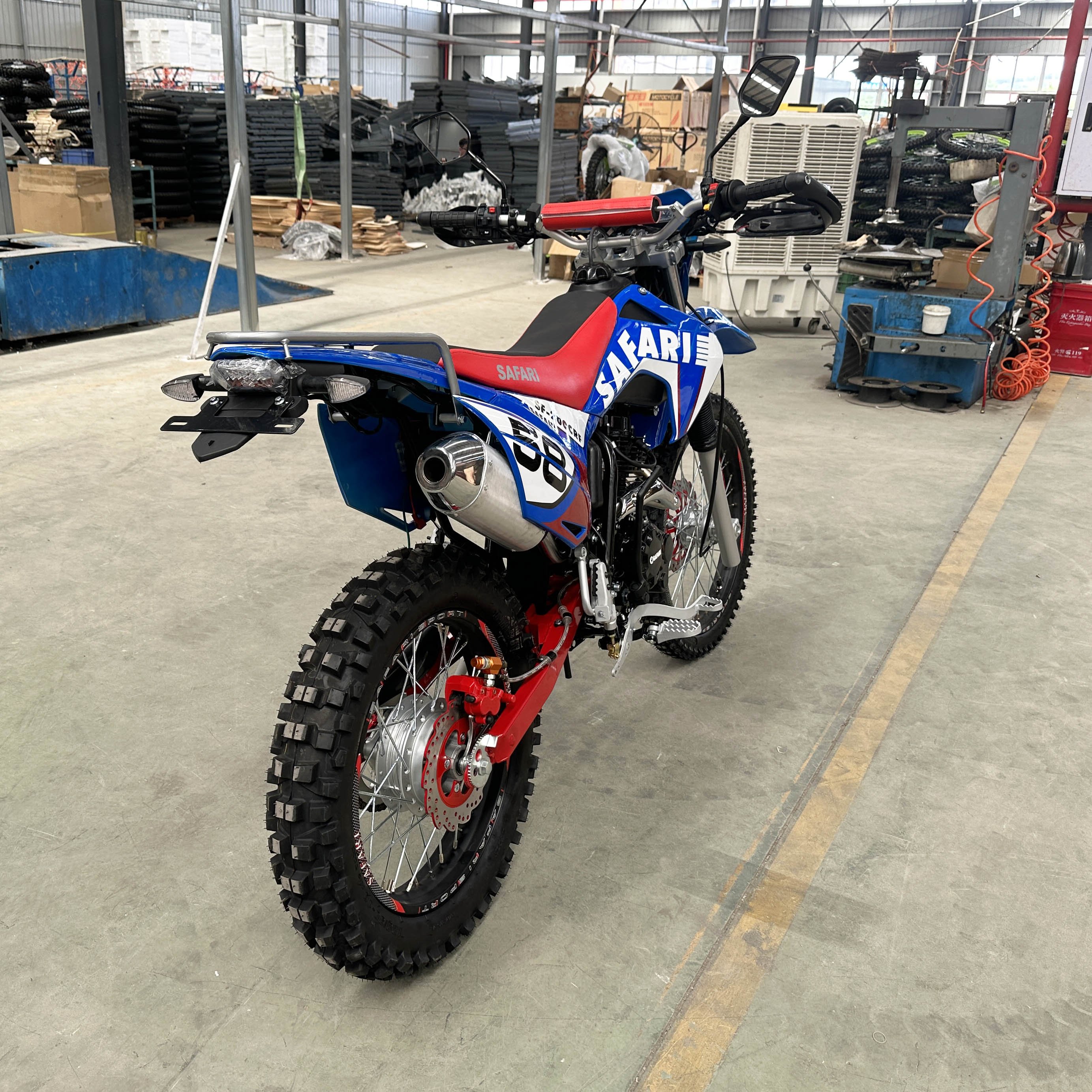 4 Stroke 250cc Powerful Engine Cross Moto Dirt Bike for Russia