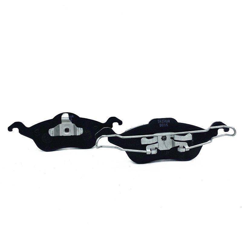 Factory Price Front / Rear Brake Pads Set D816 Auto Car Brake Pads Kit for ford Focus