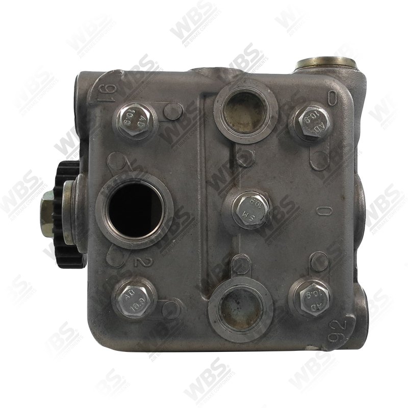 High-Performance Air Compressor for Auto Brakes Single Cylinder Oem 18.3509015-10 for MAZ-5336/64229;K-700/K-744;TMZ-8481.10
