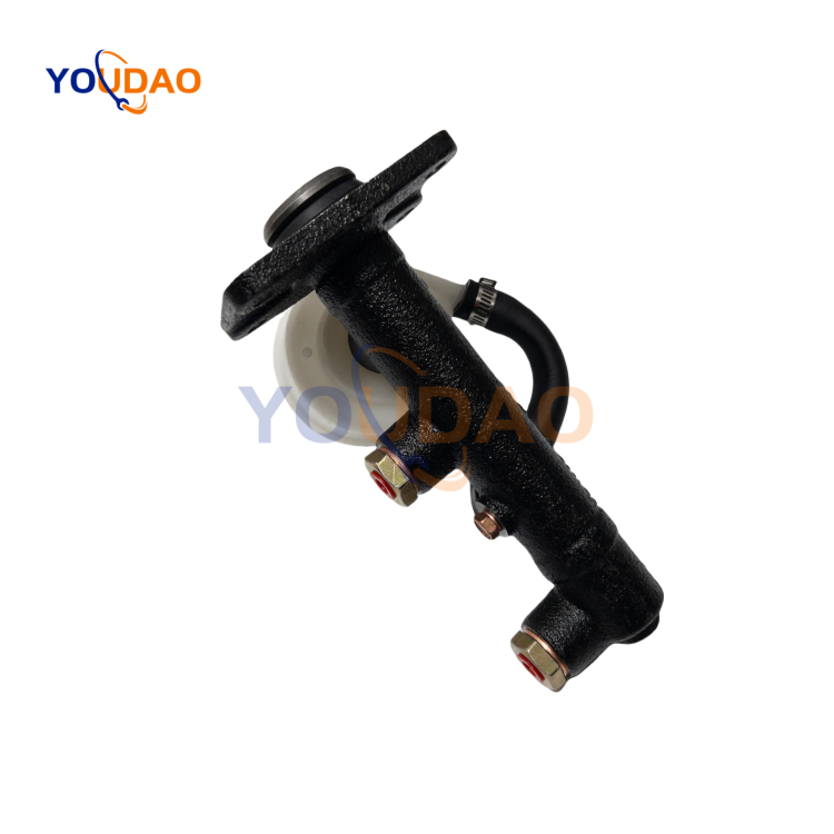 4720160270 2H 3B 3F Engine Wholesale Auto Parts Brake Master Cylinder OEM 47201-60270 for BJ40
