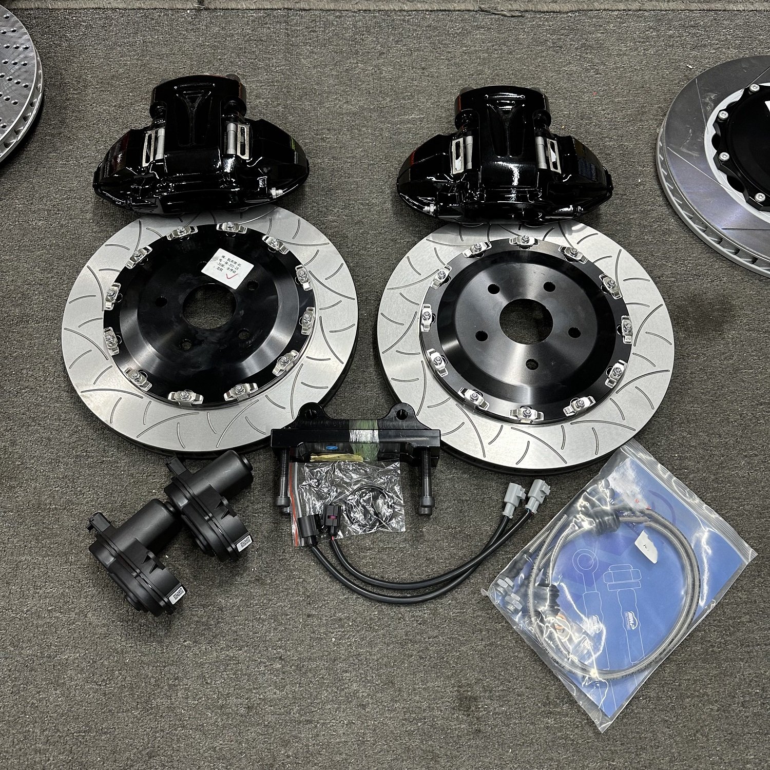 For Toyota Subaru Lexus Big Brake Disc Hot Sale Upgrade Brake System Sport Brake Caliper Factory Customization
