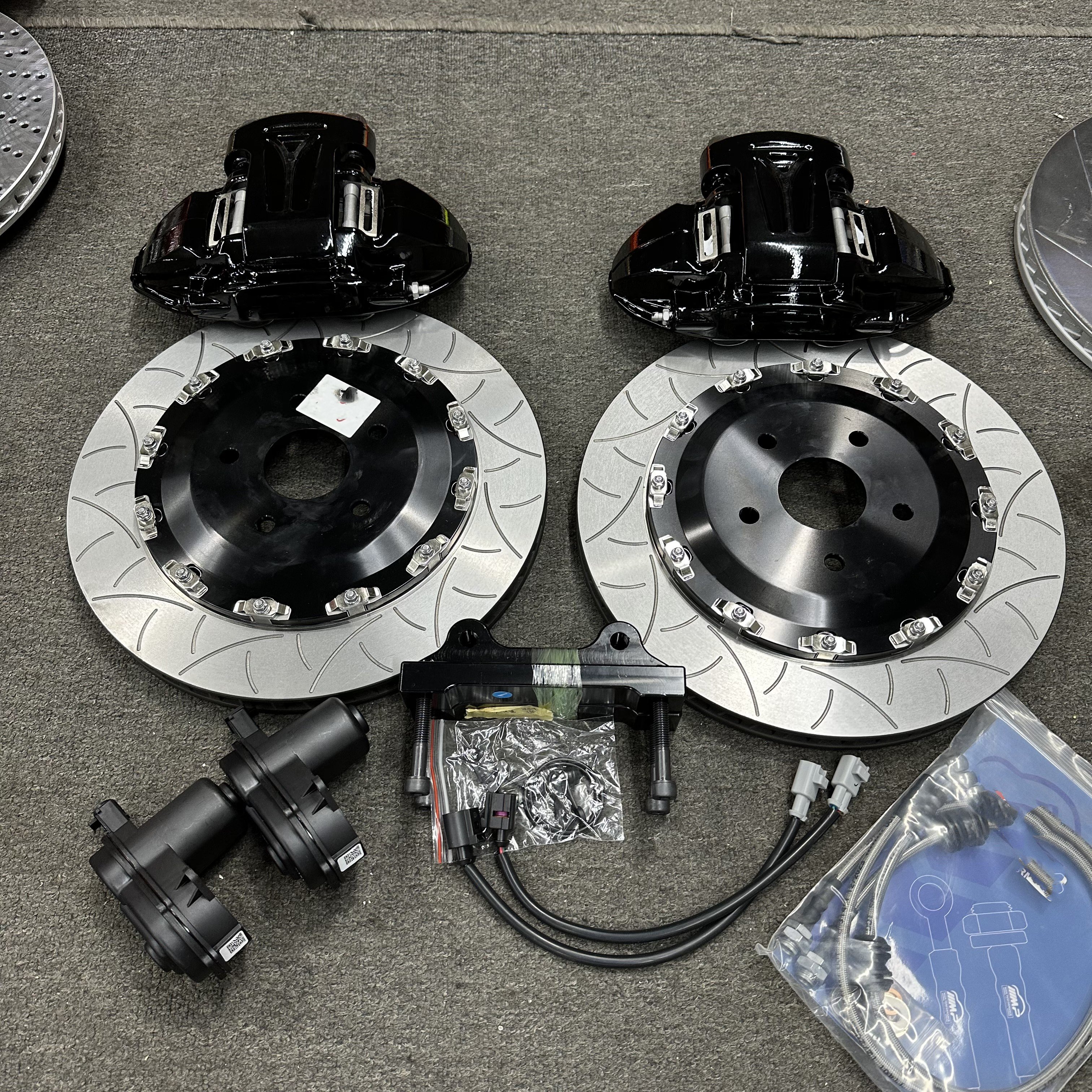 For Toyota Subaru Lexus Big Brake Disc Hot Sale Upgrade Brake System Sport Brake Caliper Factory Customization