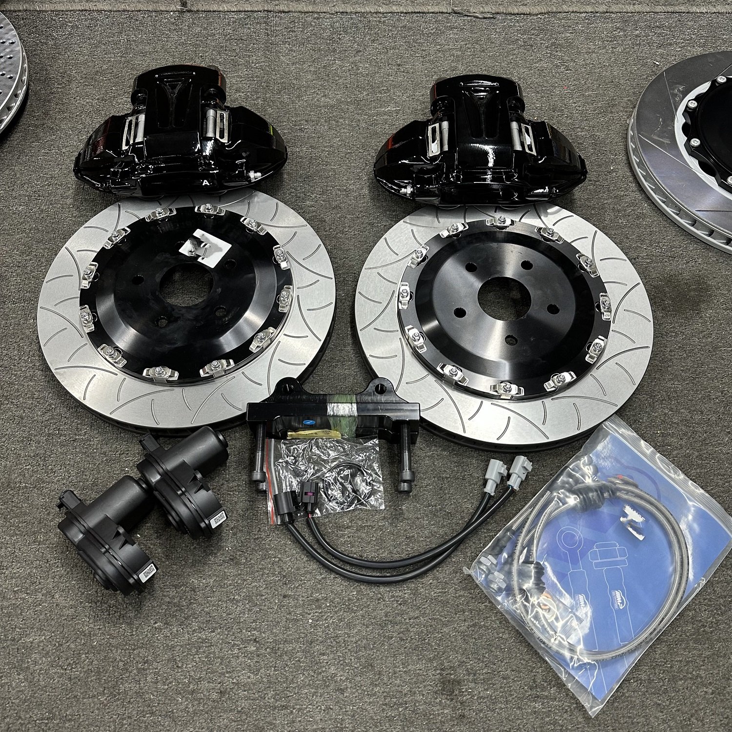For Toyota Subaru Lexus Big Brake Disc Hot Sale Upgrade Brake System Sport Brake Caliper Factory Customization