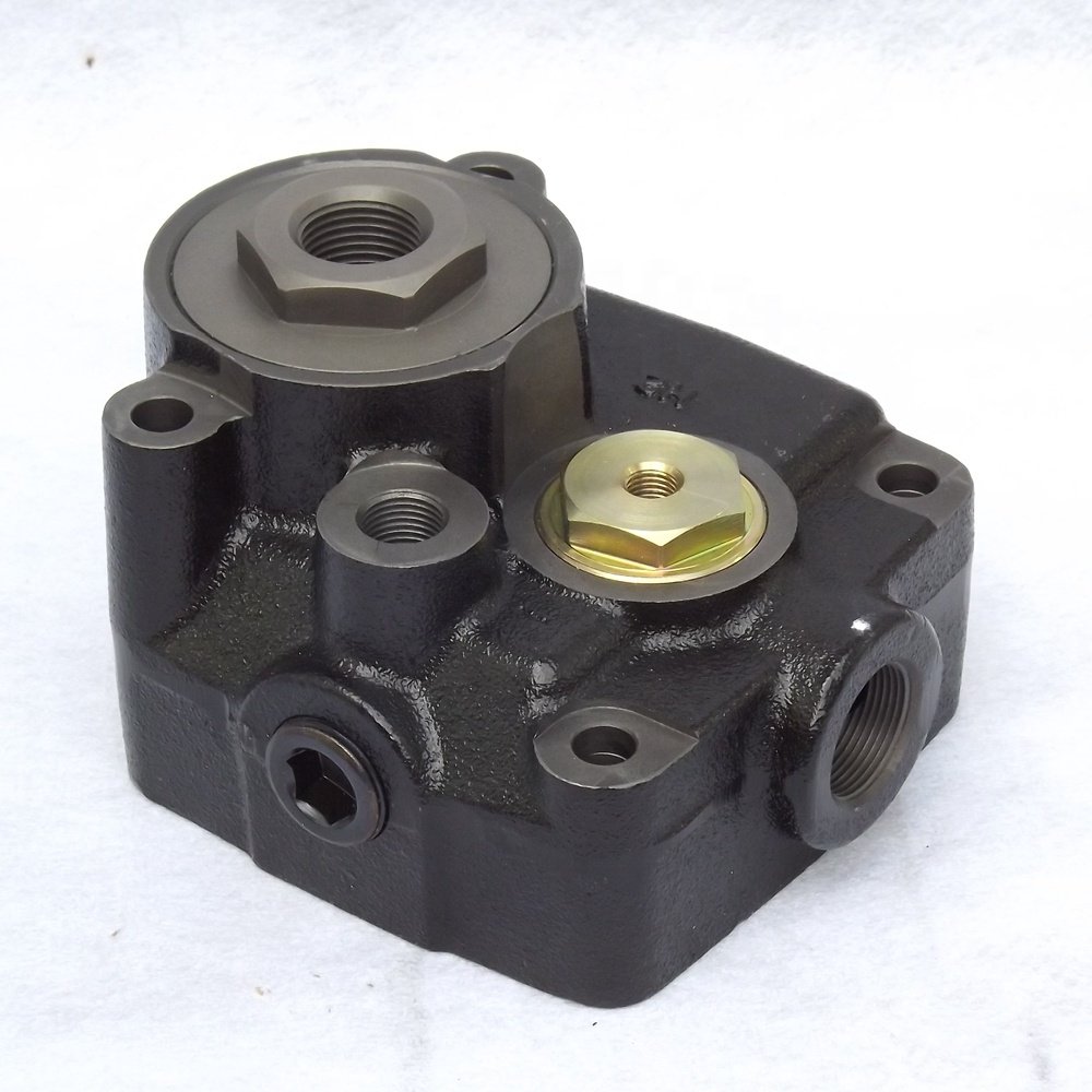 Truck Brake Cylinder Head for Nissan UD CW520 RE8 Air Brake Compressor Spare Parts