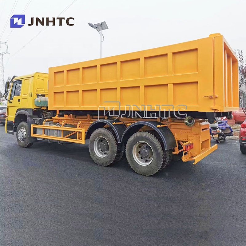 Low Price Sinotruck Howo 10 Wheels Truck 30ton 6x4 20 Cubic Meters New Hook Arm Garbage Truck