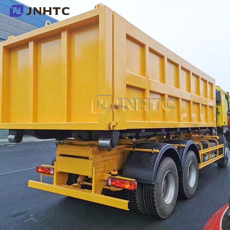Low Price Sinotruck Howo 10 Wheels Truck 30ton 6x4 20 Cubic Meters New Hook Arm Garbage Truck