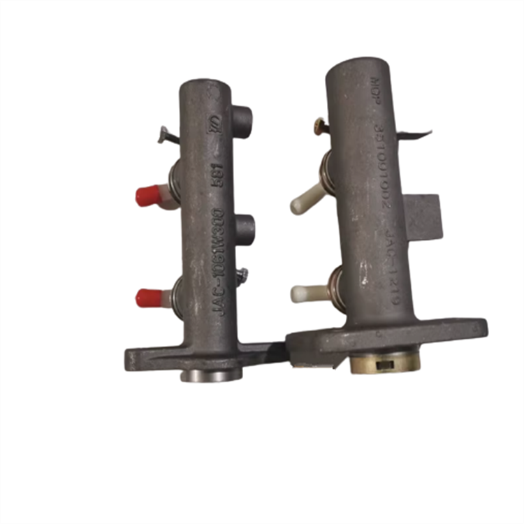 Jac Truck Brake Parts 3540010d800-1-F00a-1107 Brake Master Cylinder