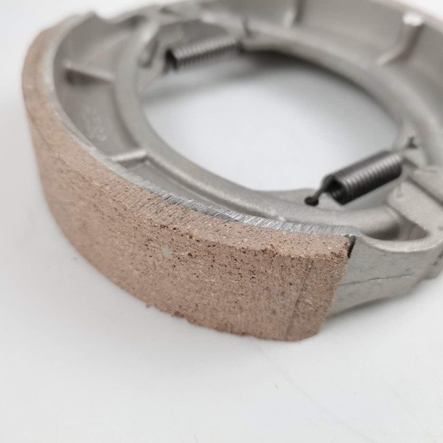WANOU Motorcycle Brake System Motorcycle Brake Shoes for GN125