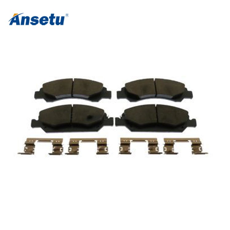 Ansetu Wholesale 84320501 17D1092 17D1194 Front Disc Brake Pads for Chevrolet Tahoe Cadillac Escalade GMC Ford Truck Expedition